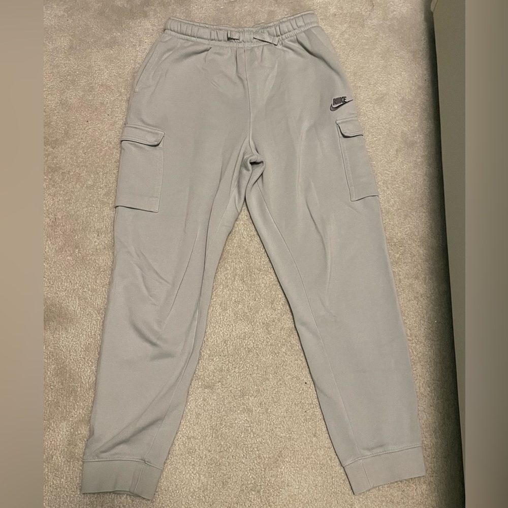 Nike Big Kids cargo joggers